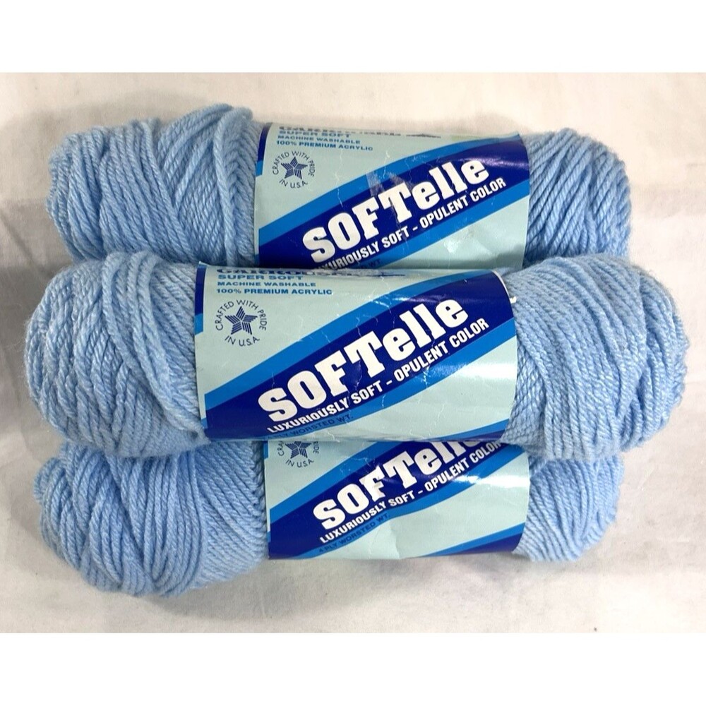 Vintage SofTelle Yarn 4 Skeins Sky Blue Acrylic 3 Oz Each NOS